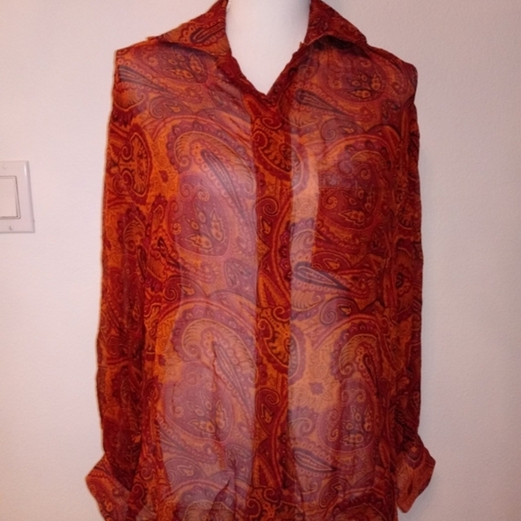 Blouses - Picture 1 of 5